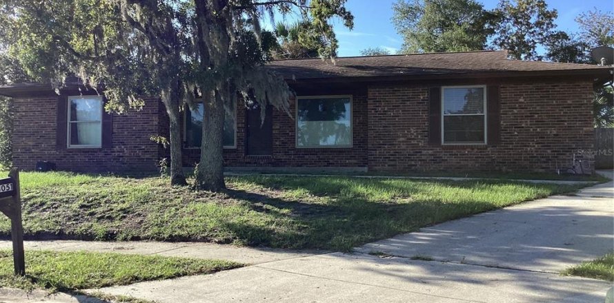 House in Jacksonville, Florida 3 bedrooms, 150.41 sq.m. № 1397166