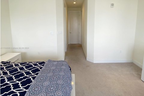 Apartment in LANDMARK in Doral, Florida 3 bedrooms, 169.18 sq.m. № 1019501 - photo 21