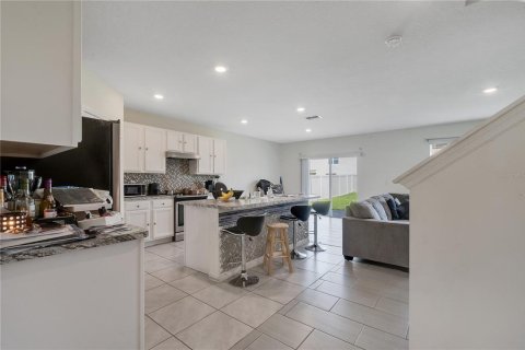 Casa en venta en Davenport, Florida, 5 dormitorios, 250.46 m2 № 1247185 - foto 7