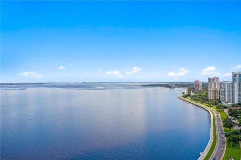 Condo in Tampa, Florida, 3 bedrooms  № 1342029 - photo 5