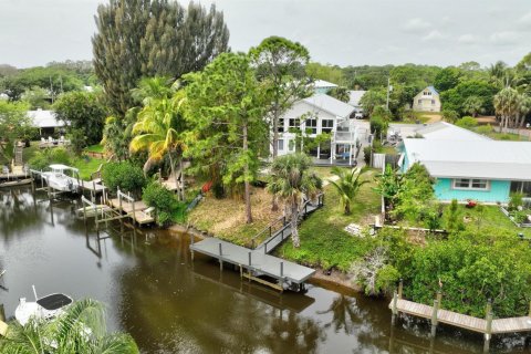 Villa ou maison à vendre à Palm City, Floride: 4 chambres, 242.38 m2 № 1077049 - photo 2