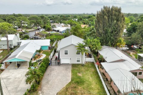 Villa ou maison à vendre à Palm City, Floride: 4 chambres, 242.38 m2 № 1077049 - photo 8