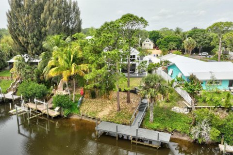 Casa en venta en Palm City, Florida, 4 dormitorios, 242.38 m2 № 1077049 - foto 3