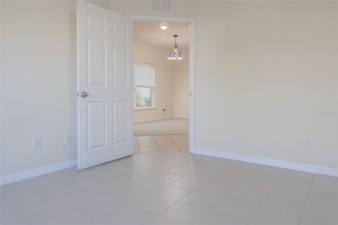 Villa ou maison à louer à Orlando, Floride: 4 chambres, 248.51 m2 № 1358084 - photo 8