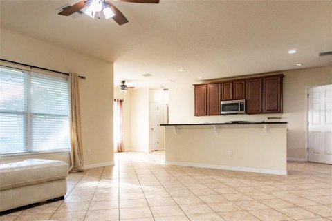 Casa en alquiler en Orlando, Florida, 4 dormitorios, 248.51 m2 № 1358084 - foto 13