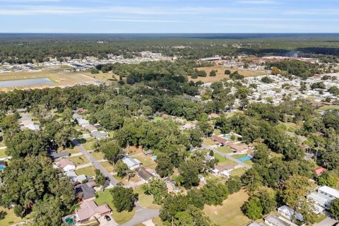 House in Ocala, Florida 3 bedrooms, 137.4 sq.m. № 1425588 - photo 19