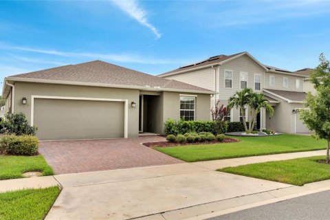 Villa ou maison à vendre à Kissimmee, Floride: 3 chambres, 168.9 m2 № 1300122 - photo 3