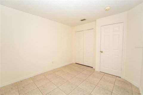 House in Kissimmee, Florida 4 bedrooms, 143.63 sq.m. № 1432778 - photo 23