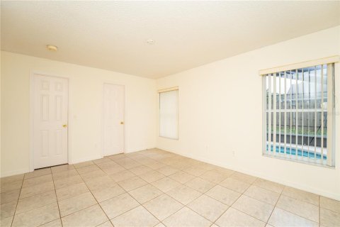 House in Kissimmee, Florida 4 bedrooms, 143.63 sq.m. № 1432778 - photo 13