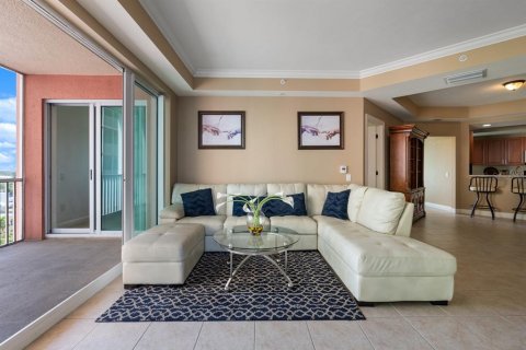 Condo in Fort Myers, Florida, 3 bedrooms  № 1052854 - photo 24
