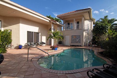 Casa en venta en Lake Worth, Florida, 4 dormitorios, 278.99 m2 № 1040732 - foto 19