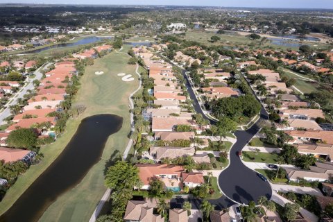 Villa ou maison à vendre à Lake Worth, Floride: 4 chambres, 278.99 m2 № 1040732 - photo 11