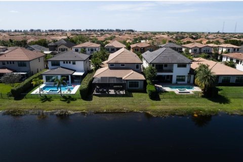 Villa ou maison à vendre à Parkland, Floride: 5 chambres, 376.72 m2 № 1060301 - photo 23