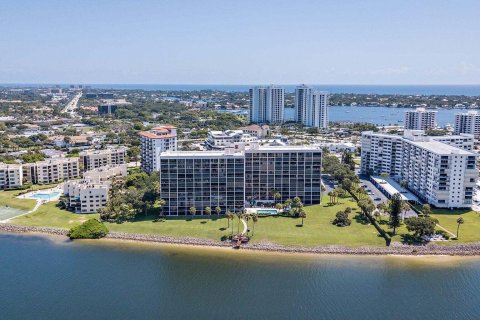 Copropriété à vendre à North Palm Beach, Floride: 3 chambres, 160.26 m2 № 1060300 - photo 4