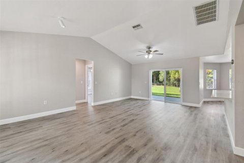 Casa en venta en Wesley Chapel, Florida, 3 dormitorios, 140 m2 № 1268408 - foto 10