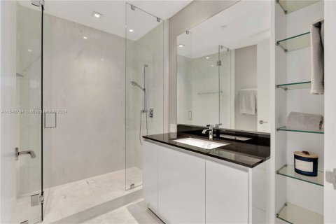 Condo in Sunny Isles Beach, Florida, 4 bedrooms  № 1042900 - photo 26