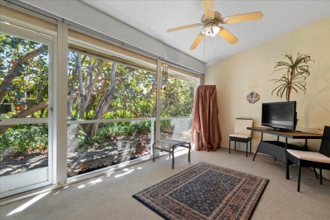 Villa ou maison à vendre à Hobe Sound, Floride: 2 chambres, 104.89 m2 № 1041018 - photo 22