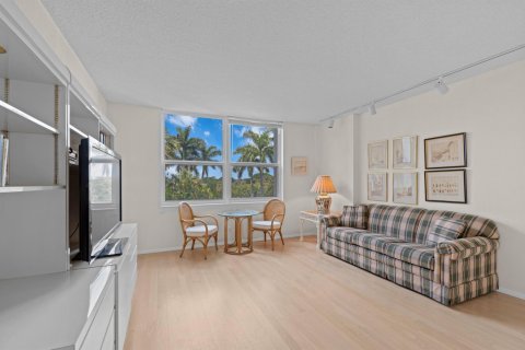 Copropriété à vendre à Palm Beach, Floride: 2 chambres, 144.83 m2 № 1207397 - photo 21