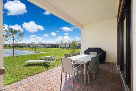 Villa ou maison à vendre à Parkland, Floride: 3 chambres, 206.06 m2 № 1050396 - photo 20