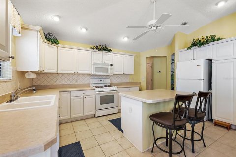 Casa en venta en The Villages, Florida, 3 dormitorios, 147.34 m2 № 1403273 - foto 14