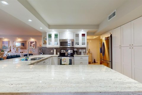 Condominio en venta en Hallandale Beach, Florida, 3 dormitorios, 181.62 m2 № 1040455 - foto 5