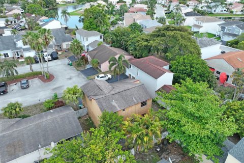 Villa ou maison à vendre à Davie, Floride: 3 chambres, 141.12 m2 № 1207536 - photo 10