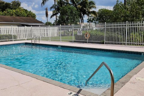 Casa en venta en Davie, Florida, 3 dormitorios, 141.12 m2 № 1207536 - foto 9