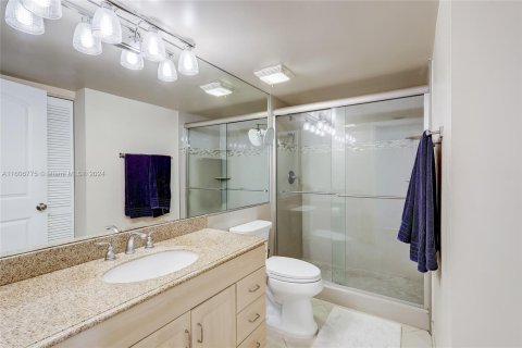 Copropriété à vendre à Fort Lauderdale, Floride: 2 chambres, 125.51 m2 № 1227534 - photo 25