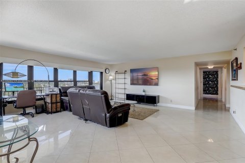 Copropriété à vendre à Fort Lauderdale, Floride: 2 chambres, 125.51 m2 № 1227534 - photo 14