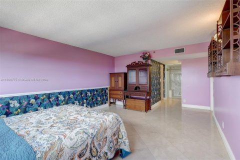 Condo in Fort Lauderdale, Florida, 2 bedrooms  № 1227534 - photo 27