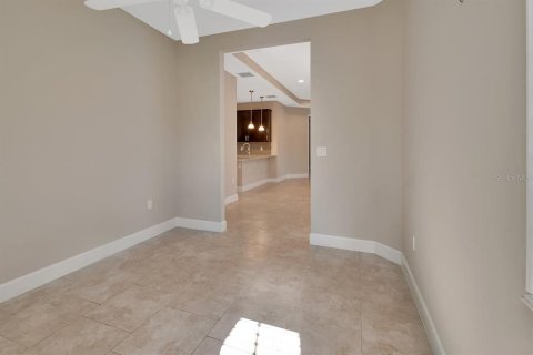 Villa ou maison à vendre à DeLand, Floride: 2 chambres, 140.47 m2 № 1342855 - photo 12