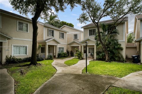 Villa ou maison à vendre à Miami, Floride: 3 chambres, 149.67 m2 № 1381564 - photo 15