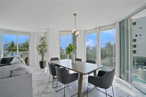 Copropriété à vendre à Surfside, Floride: 3 chambres, 179.3 m2 № 1401467 - photo 26