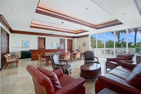 Copropriété à vendre à Surfside, Floride: 3 chambres, 179.3 m2 № 1401467 - photo 21