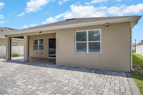 Villa ou maison à vendre à Kissimmee, Floride: 4 chambres, 189.33 m2 № 1327237 - photo 17