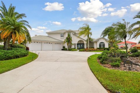 Villa ou maison à vendre à Tampa, Floride: 4 chambres, 372.63 m2 № 1341788 - photo 5