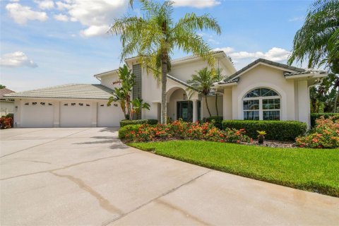 Villa ou maison à vendre à Tampa, Floride: 4 chambres, 372.63 m2 № 1341788 - photo 7