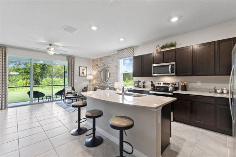 Adosado en venta en Bradenton, Florida, 3 dormitorios, 162.11 m2 № 1359701 - foto 3