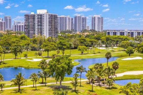 Condo in Aventura, Florida, 2 bedrooms  № 1241731 - photo 30