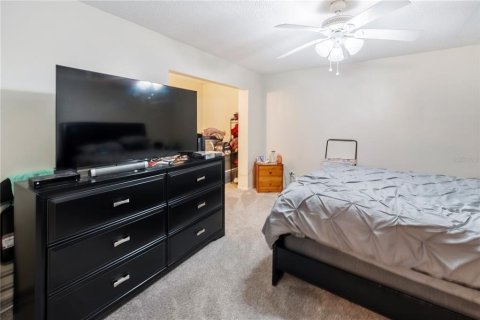 Condo in Winter Haven, Florida, 1 bedroom  № 1220274 - photo 13