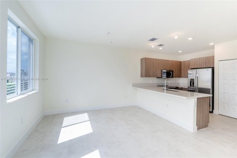 Condominio en venta en Doral, Florida, 3 dormitorios, 102.38 m2 № 1040229 - foto 7