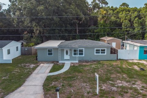 Casa en venta en New Port Richey, Florida, 3 dormitorios, 115.2 m2 № 1303742 - foto 2