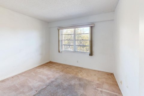 Condominio en venta en Pembroke Pines, Florida, 2 dormitorios, 110.74 m2 № 1036128 - foto 5