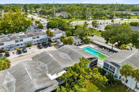 Copropriété à vendre à Orlando, Floride: 2 chambres, 96.06 m2 № 1301533 - photo 8