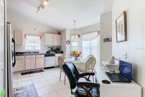 Casa en venta en Davenport, Florida, 4 dormitorios, 162.58 m2 № 1301461 - foto 11