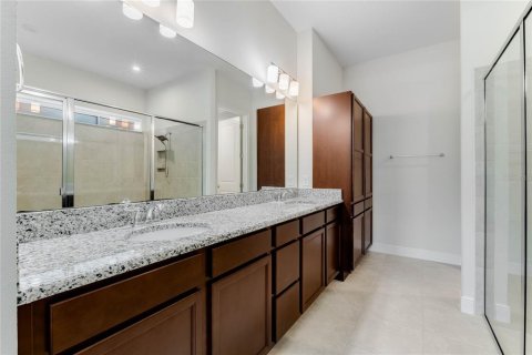 Casa en venta en Orlando, Florida, 5 dormitorios, 352.56 m2 № 1260783 - foto 20