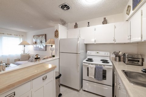 Condominio en venta en Hallandale Beach, Florida, 1 dormitorio, 58.06 m2 № 1044093 - foto 6
