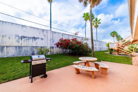 Condominio en venta en Hallandale Beach, Florida, 1 dormitorio, 58.06 m2 № 1044093 - foto 13