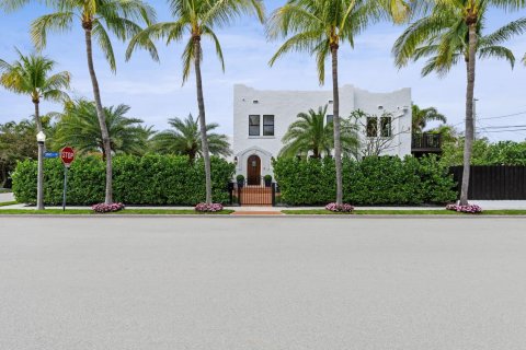 Villa ou maison à vendre à West Palm Beach, Floride: 3 chambres, 251.67 m2 № 1050040 - photo 2