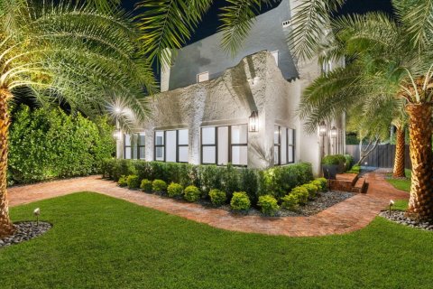 Villa ou maison à vendre à West Palm Beach, Floride: 3 chambres, 251.67 m2 № 1050040 - photo 5